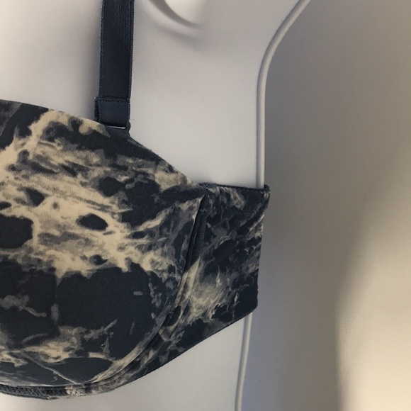 Pink Victoria's Secret Wear Everywhere Multi Way Push Up Bra Size 32DD - Picture 2 of 10